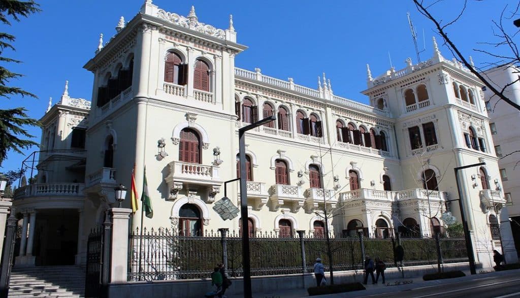 La pensión media en Granada del sistema de la Seguridad Social alcanza los 1.184,27 euros en agosto, un 5,1% más alta que hace un año