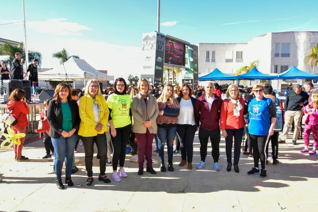 La Feria de Asociaciones exhibe la importante labor de los colectivos sociales de Motril