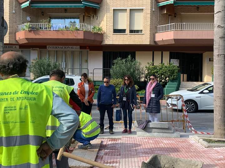 El Ayuntamiento de Almuñécar destaca el impulso que han supuesto los programas de Empleo de la Junta y el Municipal de Ocupados