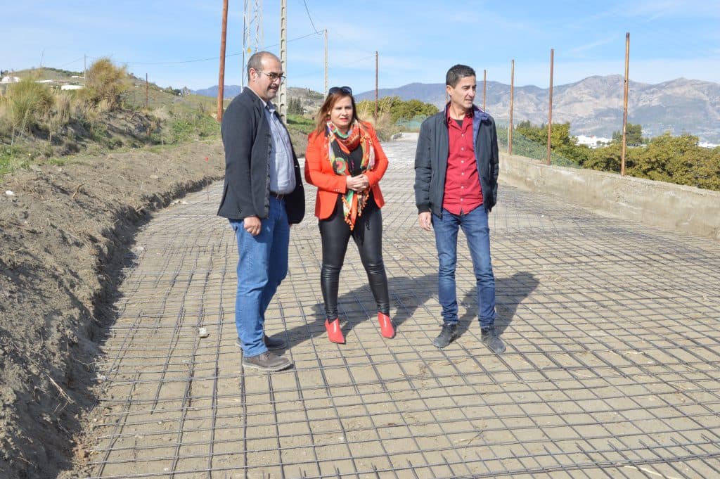 Se inician los trabajos de hormigonado del Camino de Salambina dentro de los trabajos del PFEA 2019