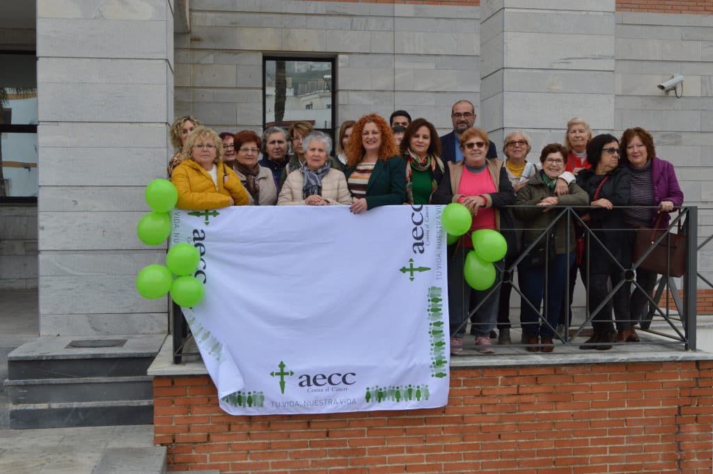 Salobreña conmemora el Día del Cáncer reiterando la prevención como mejor arma contra esta enfermedad