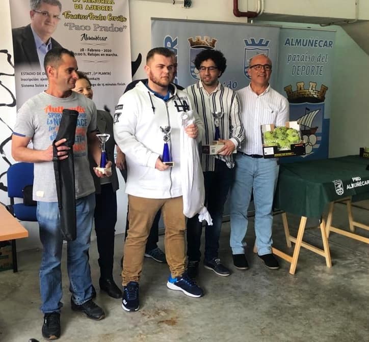 Francisco Miguel García Molina gana el ‘IV Torneo de Ajedrez Memorial Paco Prados’ de Almuñécar