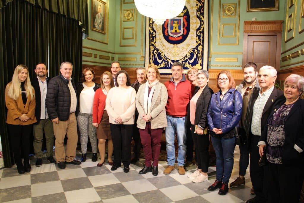 Las hermandades Las Angustias y Divina Pastora agradecen la Medalla de Oro concedida a ambas imágenes marianas