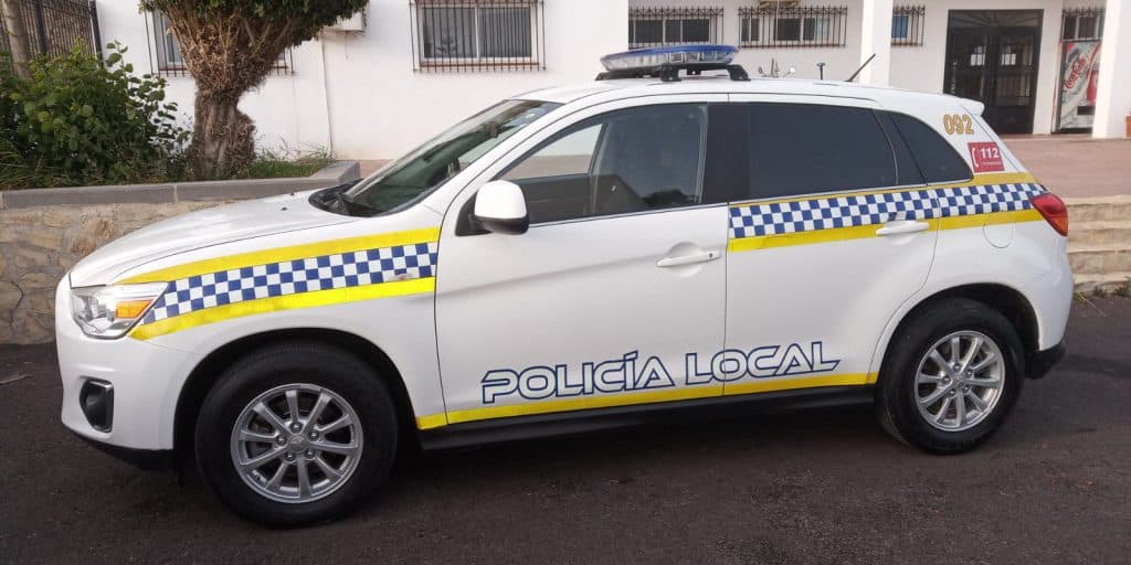 El Ayuntamiento adquiere una nuevo coche para la Policía Local