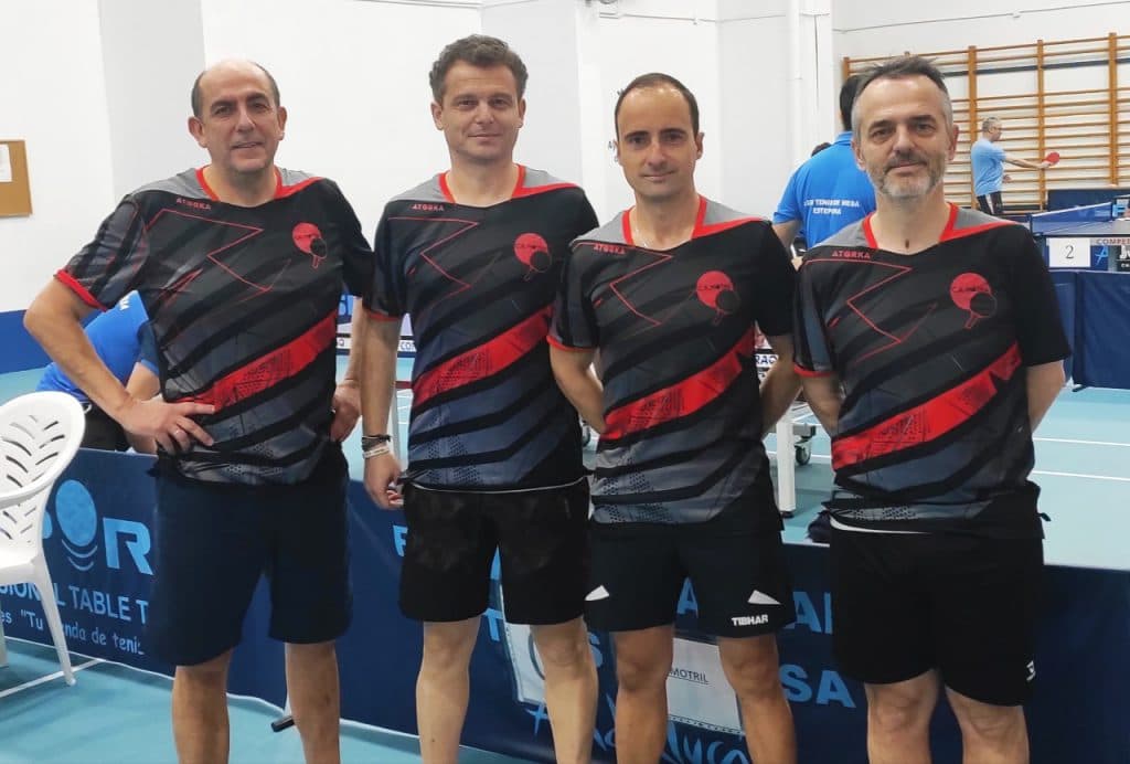 El C.R. Motril Veteranos, sexto clasificado en la gran final andaluza