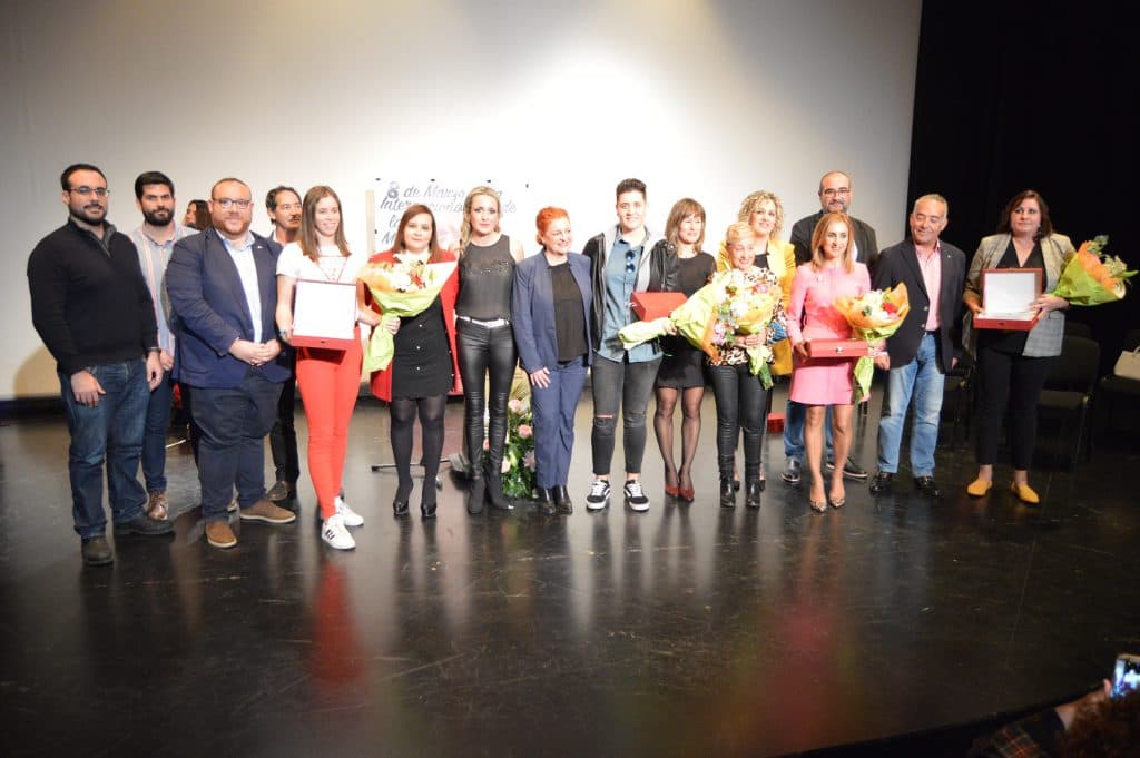 Salobreña reconoce el papel de la mujer en el deporte en la entrega de los premios ‘Clara Campoamor’
