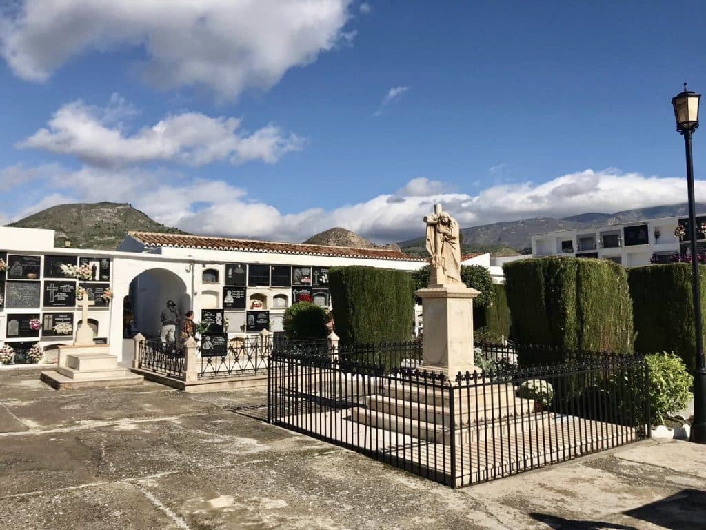 El cementerio motrileño será reabierto el próximo 11 de mayo