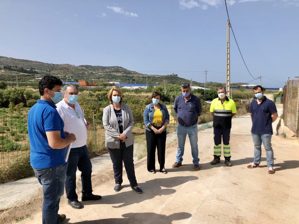 Concluyen las obras de mejora en el Camino de Las Barreras en beneficio de los agricultores