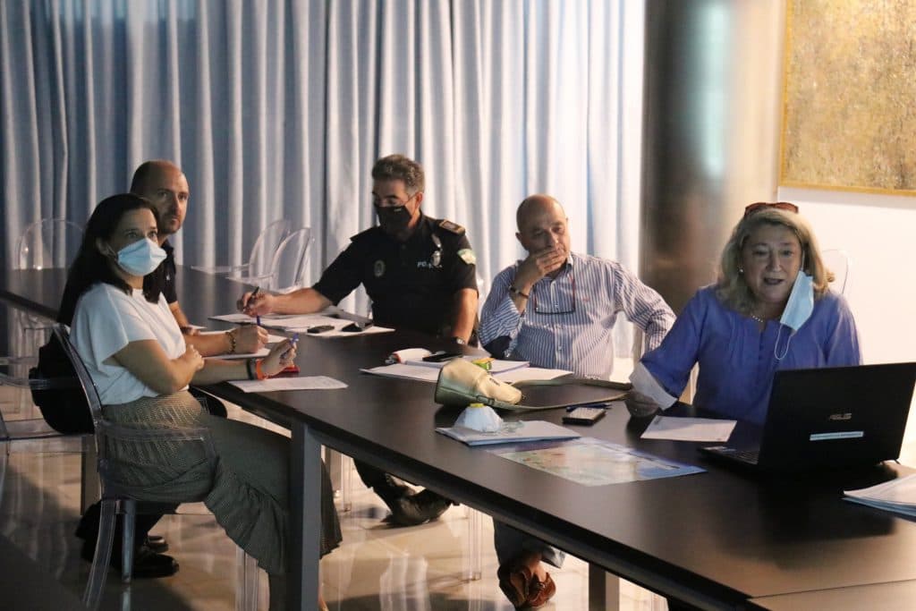 Almuñécar pide a la Subdelegación de Gobierno el apoyo de las fuerzas de Seguridad ante un verano «muy especial»