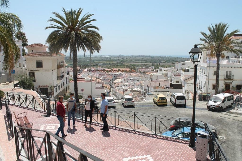 Un nuevo mirador para el casco histórico de Salobreña