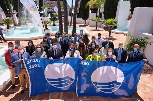 La Costa Tropical ya tiene sus distintos de Banderas Azules 2020