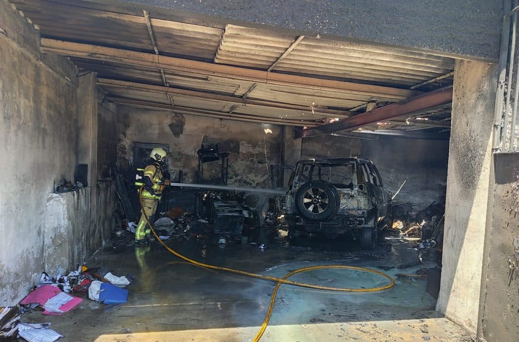 Un detenido relacionado con el incendio de un garaje particular en el barrio sexitano de Torrecuevas