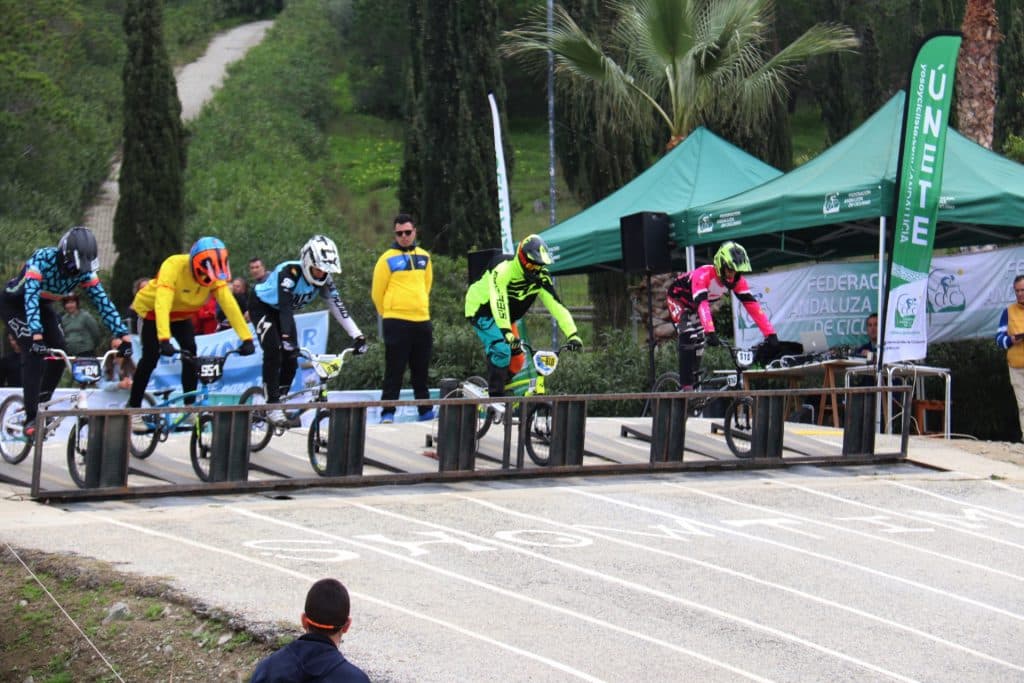 Almuñécar mejora y acondiciona el Circuito BMX para acoger el Campeonato de España