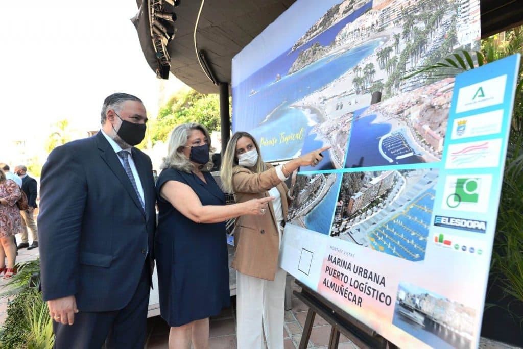 El nuevo puerto deportivo de Almuñécar frente al paseo Reina Sofia se encuentra en fase de información pública