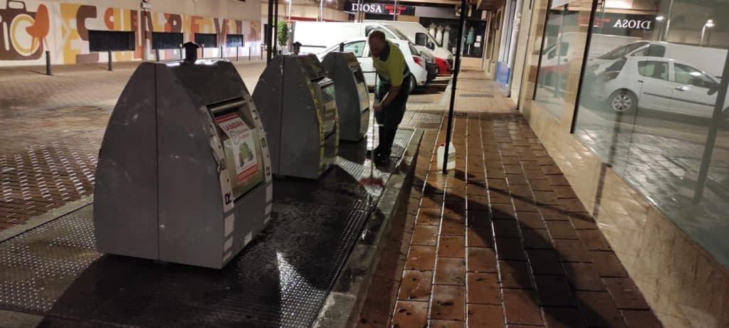 Se establece dentro del Servicio de Limpieza de Exteriores un puesto de encargado general dentro del grupo de mandos