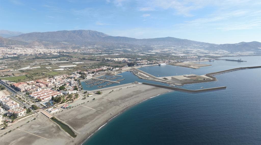 El Puerto de Motril encarga a la UGR el pliego administrativo del concurso para la construcción de la nueva dársena deportiva y pesquera