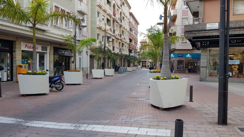 Un individuo es detenido en Motril tras robar en una tienda de ropa agrediendo a una dependienta