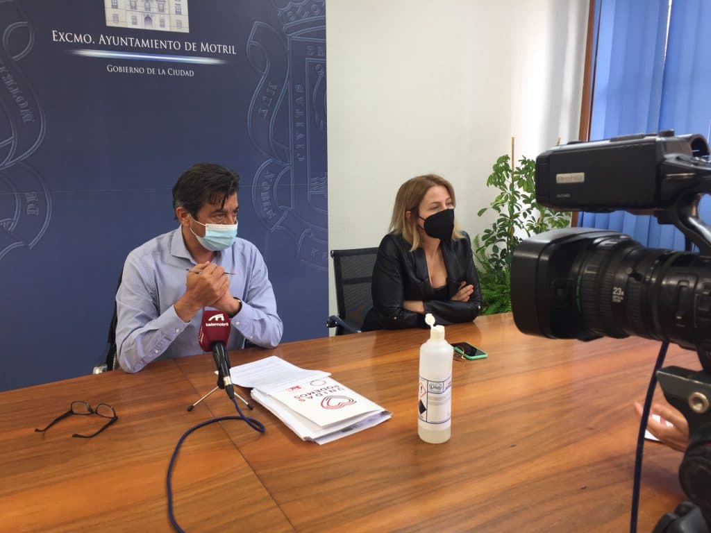 IU denuncia que el Ayuntamiento de Motril gastó en 2020 más de 887 mil euros que no tenía presupuestados