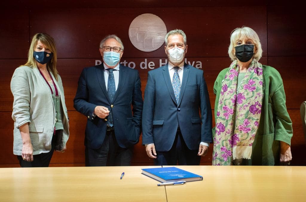 El Puerto de Motril se interesa por otras experiencias de integración con la ciudad que le sirvan para el desarrollo del Plan Director
