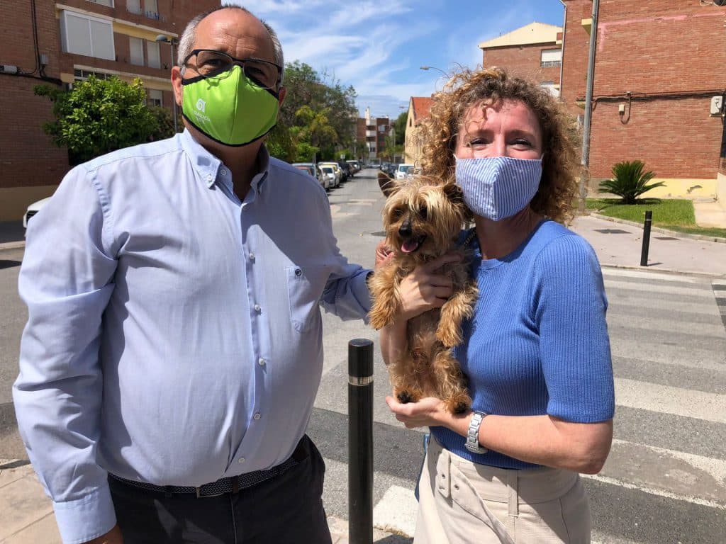 AxSí pide una campaña para incentivar la adopción de mascotas y contra el maltrato animal