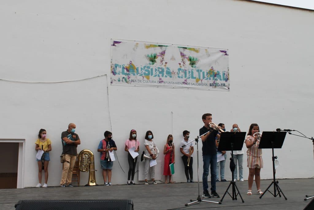 Los talleres de la Casa de la Cultura de Salobreña celebran sus actos de clausura