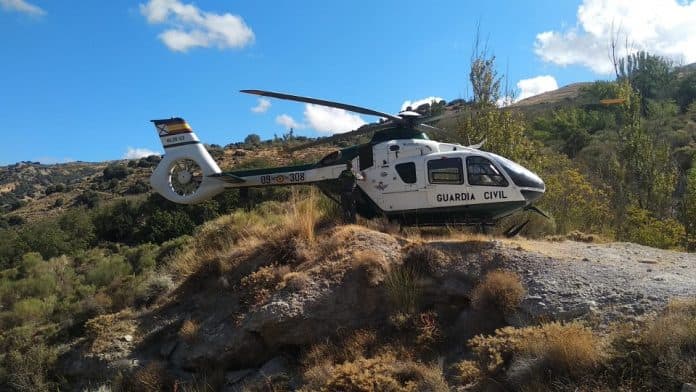 Localizadas dos plantaciones de marihuana en las estribaciones de Sierra Nevada desde el helicóptero
