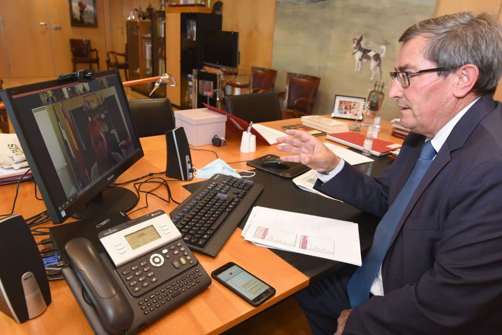 33 municipios de la provincia podrán modernizar el comercio en zonas turísticas y mercados locales con el asesoramiento de la Diputación