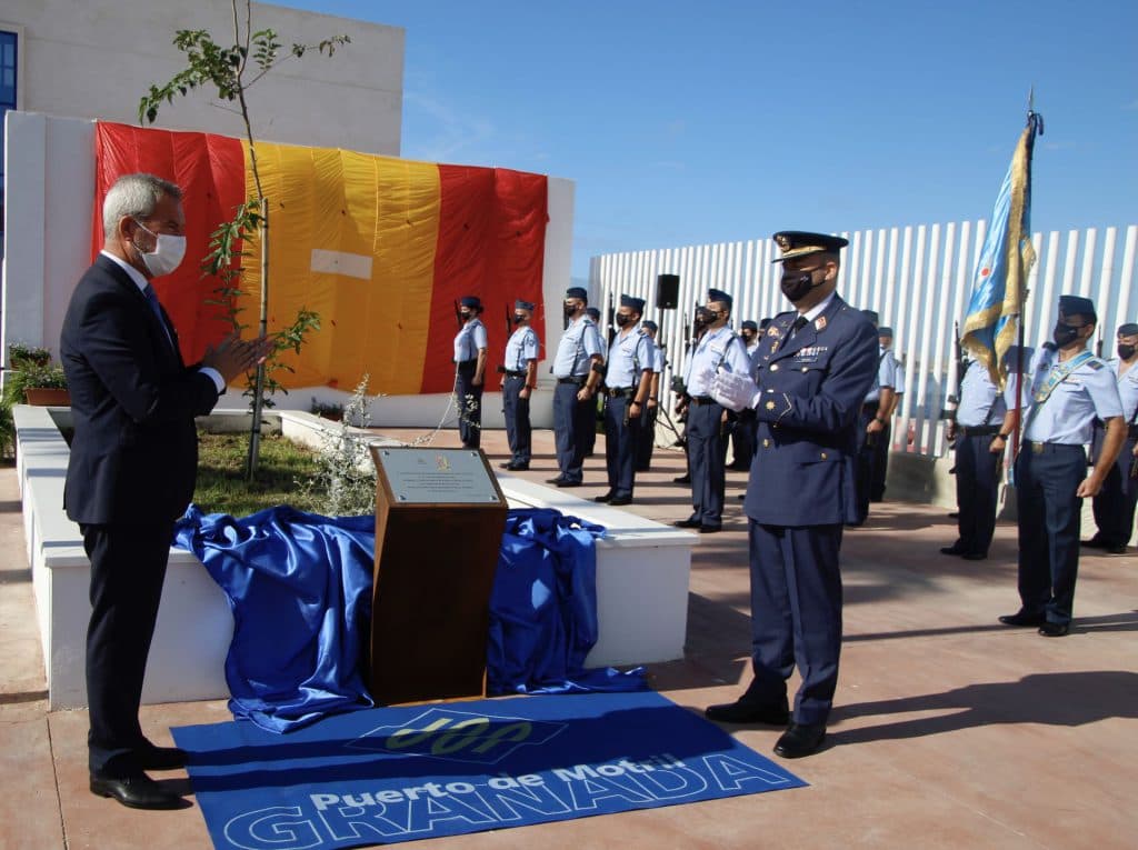 El Puerto de Motril dedica una plaza al EVA 9 en su 50 aniversario