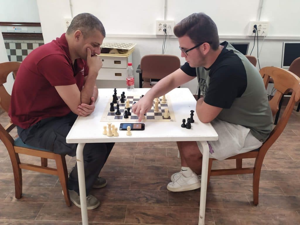 Club Ajedrez Motril lidera en solitario el Grupo F de Primera Andaluza