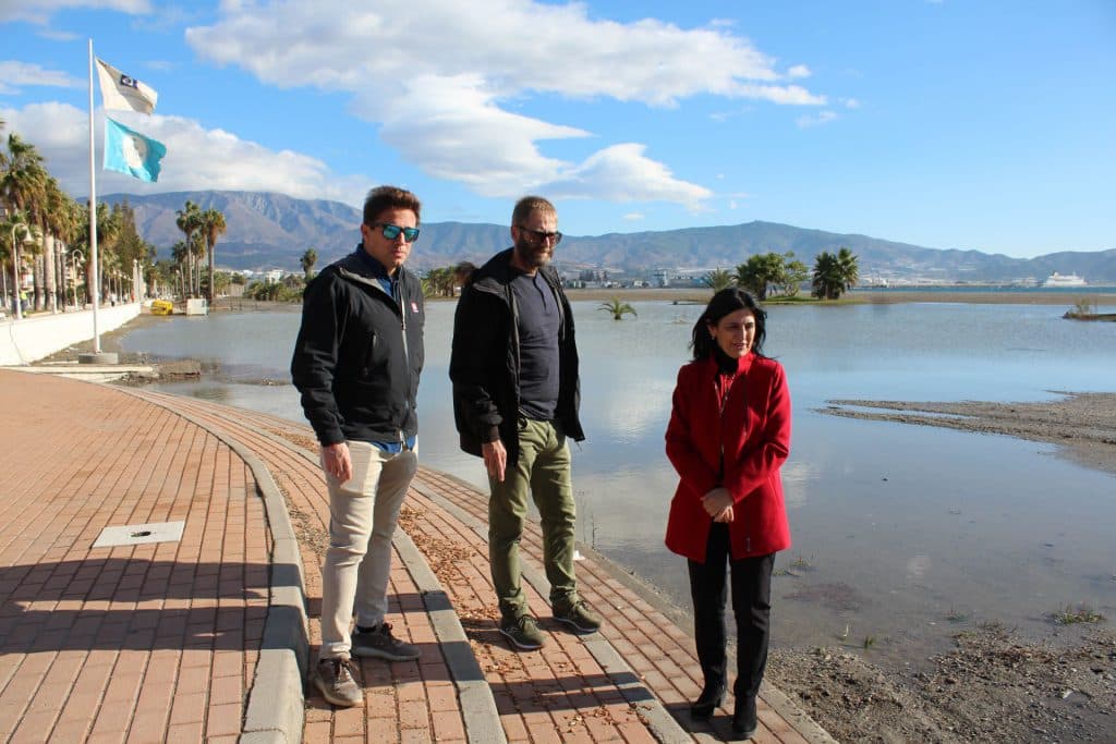 Costas inicia el acondicionamiento de los terrenos dentro de la ribera del mar en la Playa de Poniente