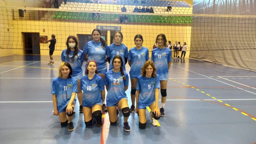 Los equipos del Club Independiente Voleibol Motril han afrontado dos competiciones este fin de semana