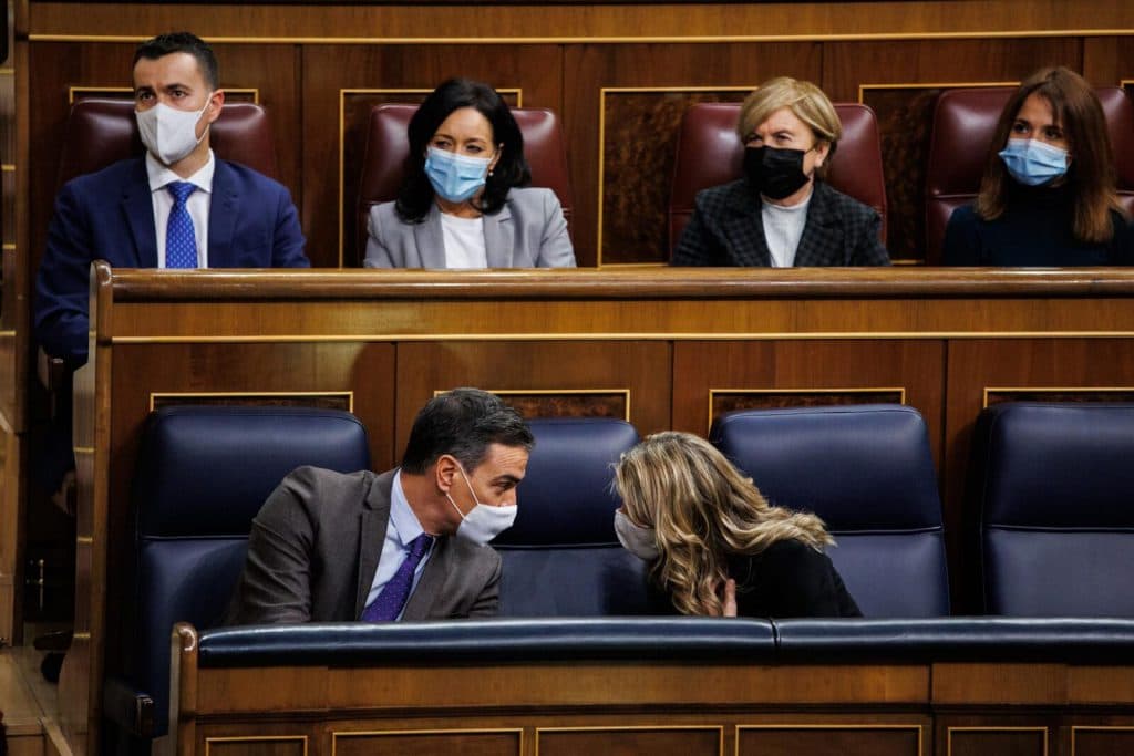 El Gobierno saca adelante la reforma laboral por un voto