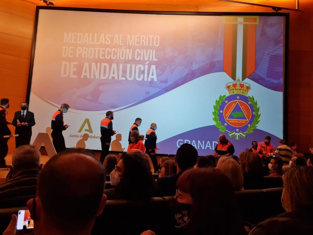 Medalla al Mérito a las Agrupaciones de Protección Civil de la Costa y Alpujarra por su gran labor durante la pandemia