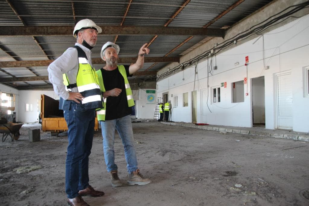 Se inician las obras de modernización de la lonja pesquera del Puerto de Motril