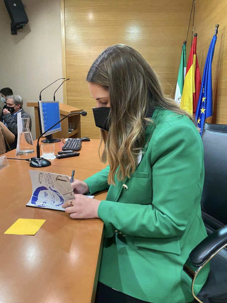 Presentado en sociedad el libro de Mariola Reque ‘La desaparición de Paco Molina’