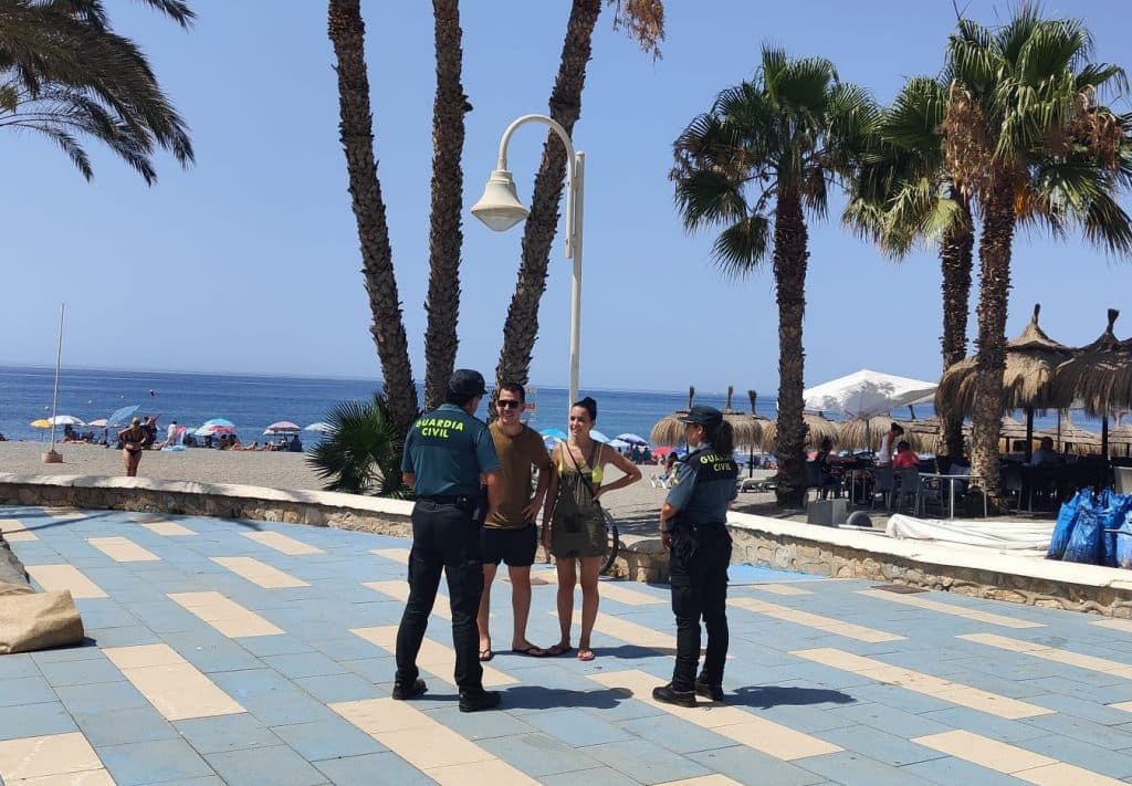 La Guardia Civil aumenta la seguridad en la Costa Tropical