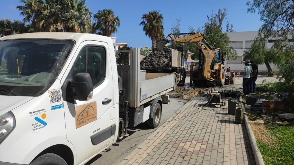 Avería en el suministro de agua en Salobreña