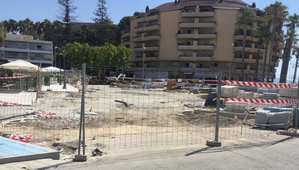Convergencia Andaluza denuncia «la desastrosa ejecución de la remodelación de la plaza de Abderramán evidencia la ineptitud del gobierno Herrera-Ruiz Joya»