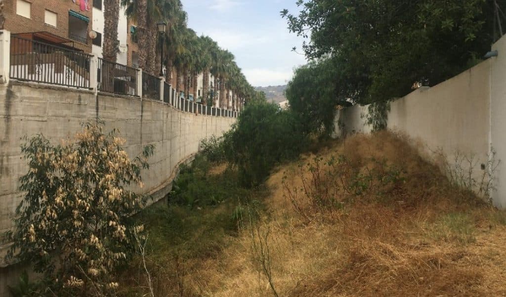Los trabajos de limpieza y desbroce de la Rambla de las Brujas comenzarán el próximo lunes