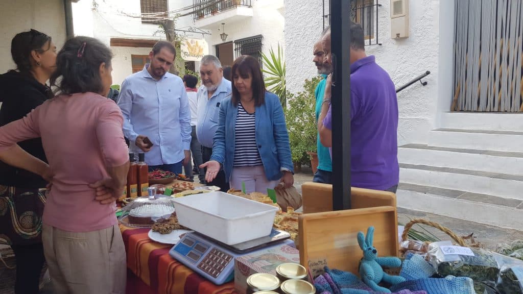 Pampaneira inaugura su Feria de Artesanía, Turismo y Agricultura Ecológica de La Alpujarra
