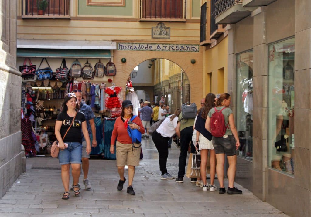 El Ingreso Mínimo Vital protegió a más de 62.700 granadinos en abril
