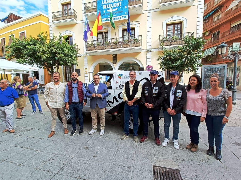Almuñécar vuelve al Dakar con el patrocinio de un vehículo todoterreno