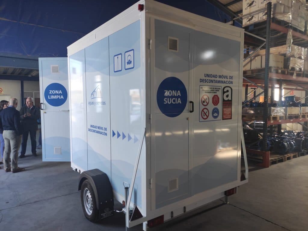 Aguas y Servicios adquiere una cabina de descontaminación de amianto móvil