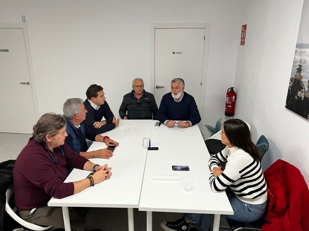 Los Bomberos del INFOCA de Granada recibirán el galardón ‘Chiringuitero 2022’ el próximo 16 de enero