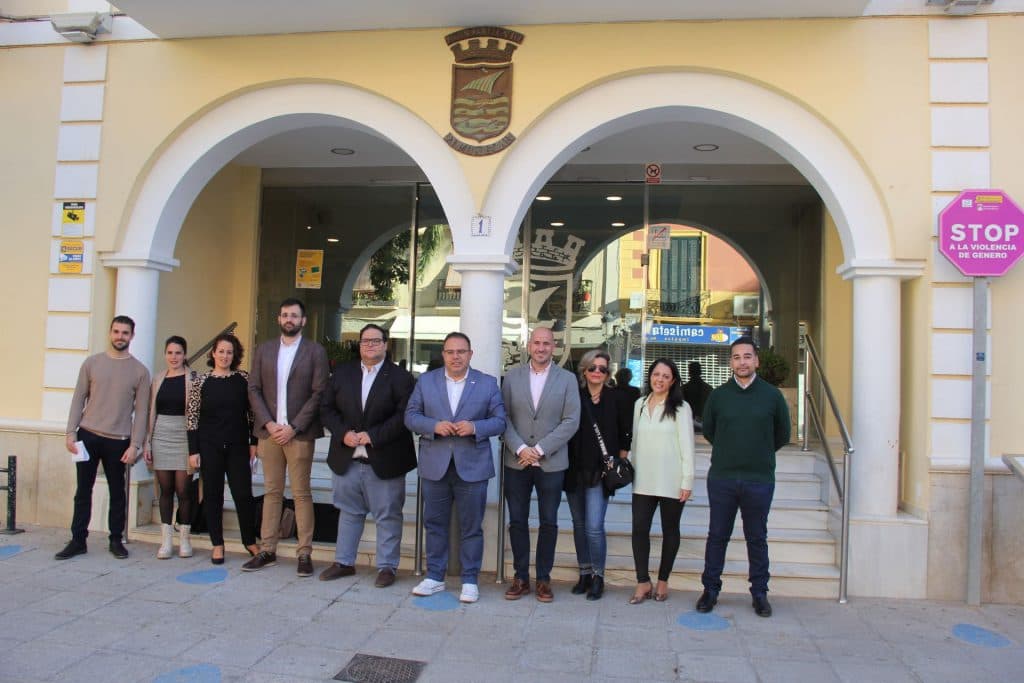 Ocho nuevos funcionarios refuerzan la plantilla del Ayuntamiento de Almuñécar