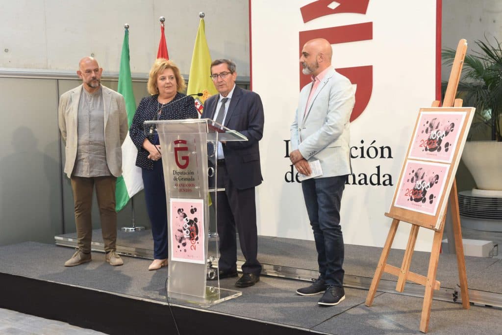 Diputación otorga el Pozo de Plata al escenógrafo y titiritero Enrique Lanz