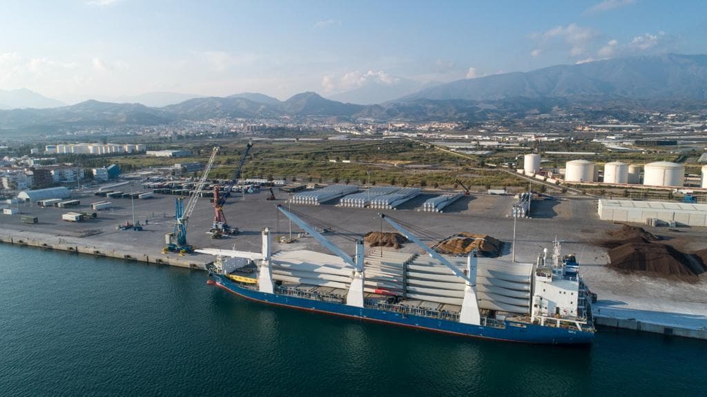 Las mercancías en el Puerto de Motril crecen un 24% durante el primer cuatrimestre