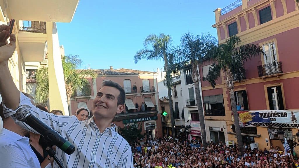 El ciclista de Almuñécar Carlos Rodríguez Cano agradece a sus paisanos el apoyo recibido durante el Tour de Francia