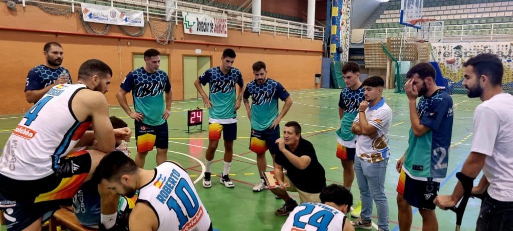 Debut con triunfo para el Nacional Masculino N1 Molina Olea que recibía al El Toyo Basket Almería