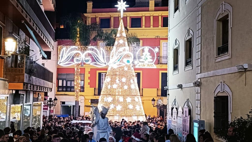 Almuñécar y La Herradura iluminan su Navidad